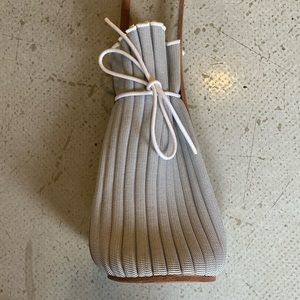 Exhale Supernova Crossbody Cub in Grey with Tan Leather